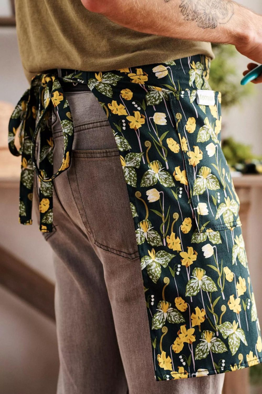 Garden Apparel | Woodland Yellow Garden Half Apron Assorted Garden Assorted