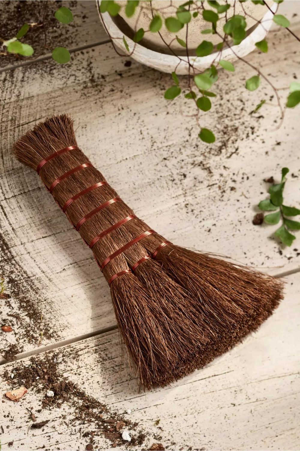 Garden Tools | Niwaki Hand Broom Brown Garden Brown