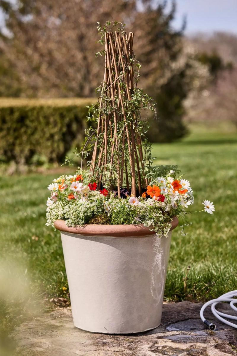 Garden Tools | Woven Willow Cone Obelisk Natural Garden Garden Accents