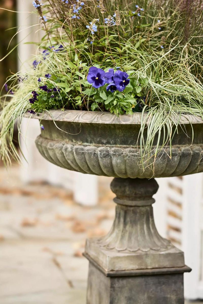 Outdoor Décor | Cast Iron Urn Planter Green Garden Outdoor Décor