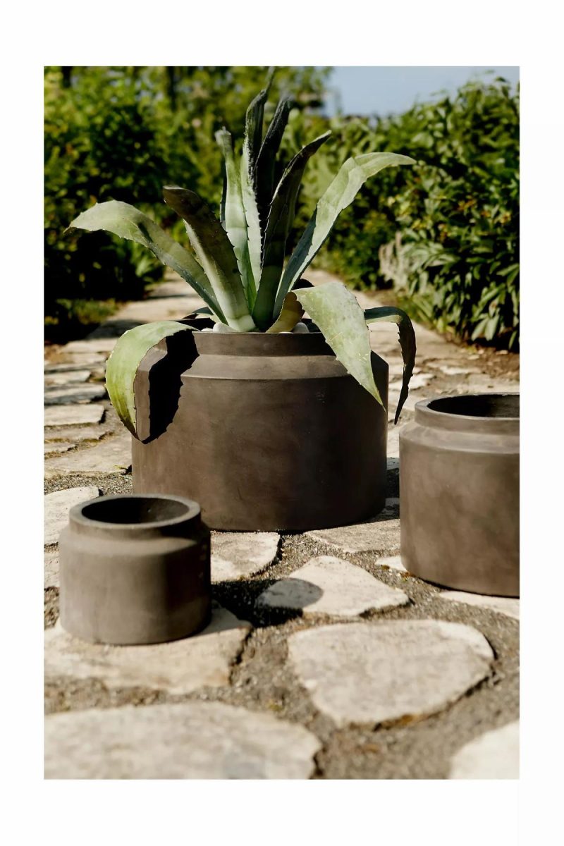 Outdoor Décor | Fiber Jar Planter, 21 Black Garden Black