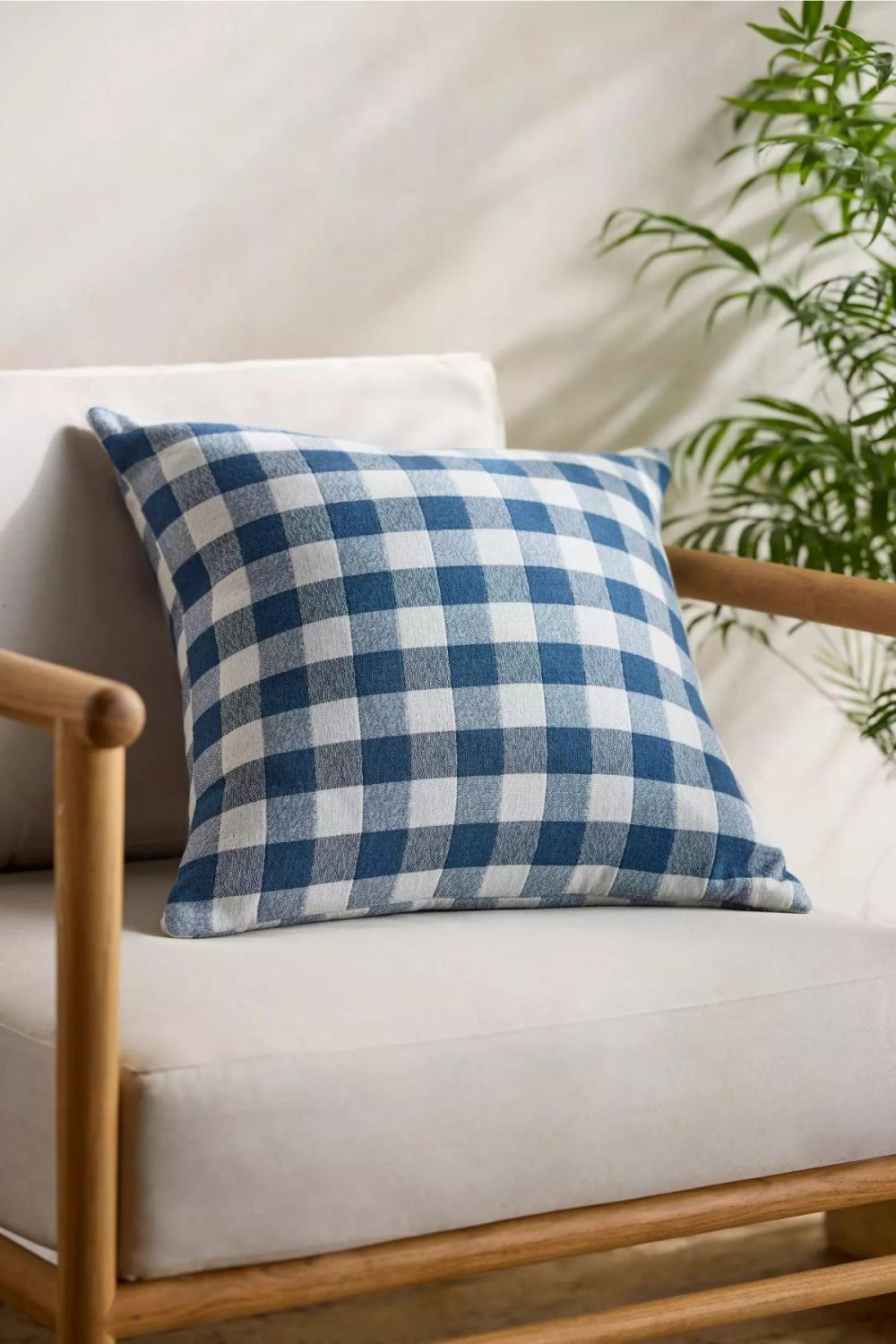 Outdoor Décor | Gingham Outdoor Pillow, Blue Navy Garden Navy