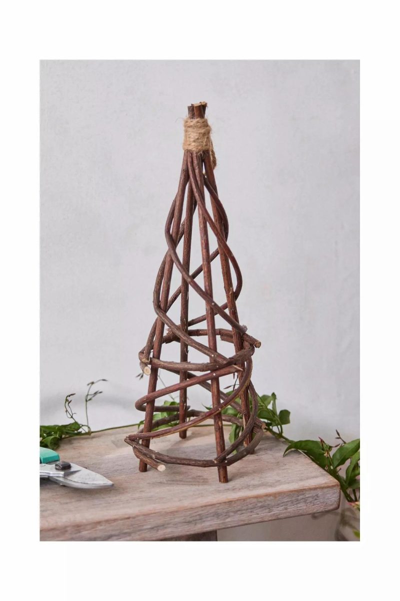 Outdoor Décor | Woven Willow Mini Garden Obelisk Natural Garden Garden Accents