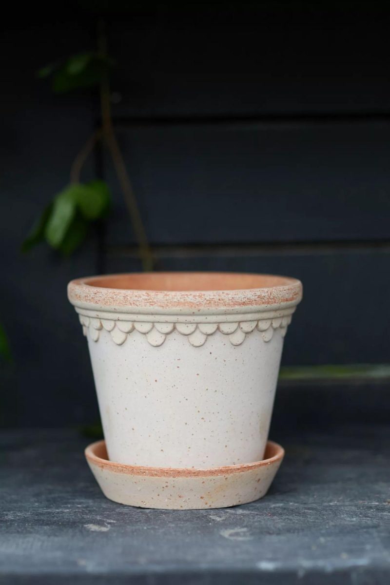 Planters | Bergs Palace Pot + Saucer Rose Garden Outdoor Décor